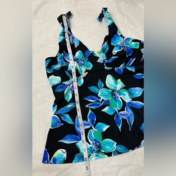 Caribbean Joe Blue One Piece Swimwear 🌴☀️ - Picture 6 of 13